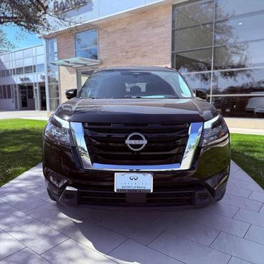 Super Black 2025 Nissan Pathfinder SV