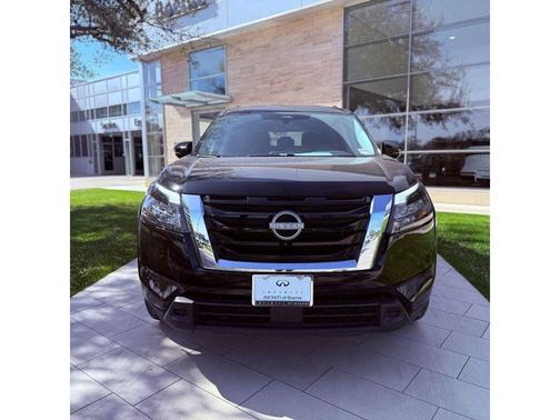 Super Black 2025 Nissan Pathfinder SV