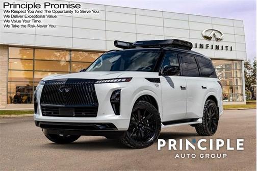 2025 INFINITI QX80 Luxe