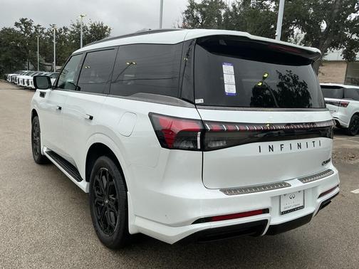 2026 INFINITI QX80 SPORT