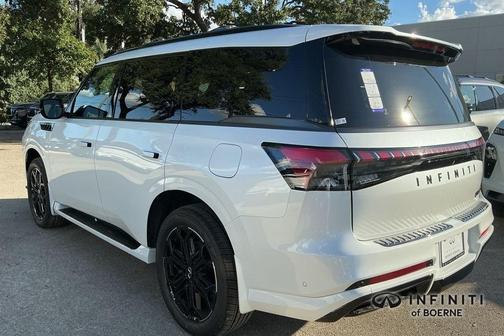 2026 INFINITI QX80 SPORT