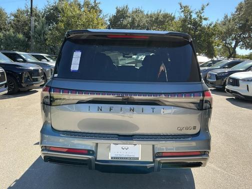 2026 INFINITI QX80 AUTOGRAPH