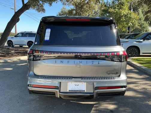 2026 INFINITI QX80 AUTOGRAPH