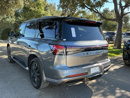 2026 INFINITI QX80 AUTOGRAPH