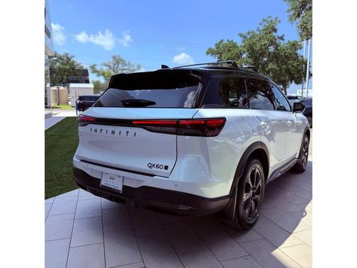 Rad Wht 2026 INFINITI QX60 AUTOGRAPH
