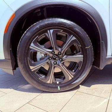 Rad Wht 2026 INFINITI QX60 AUTOGRAPH