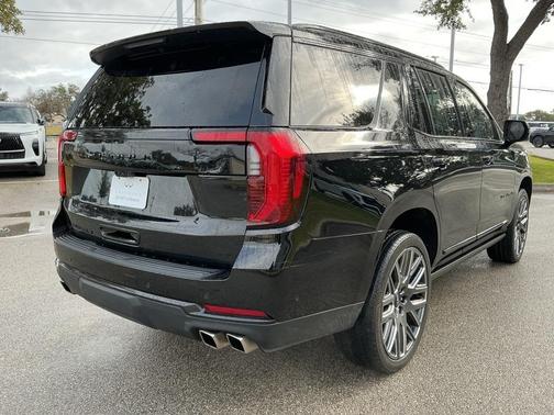 2025 GMC Yukon Denali Ultimate