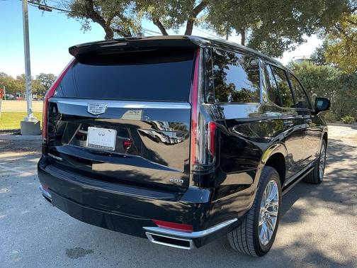 2023 Cadillac Escalade Premium Luxury Platinum