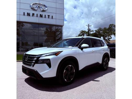 Pearl 2024 Nissan Rogue SV