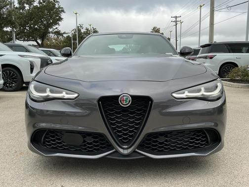 2024 Alfa Romeo Giulia Veloce