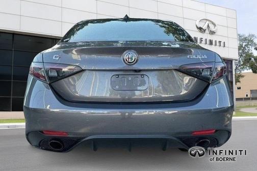 2024 Alfa Romeo Giulia Veloce