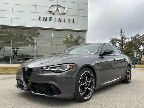 2024 Alfa Romeo Giulia Veloce