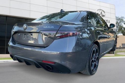 2024 Alfa Romeo Giulia Veloce