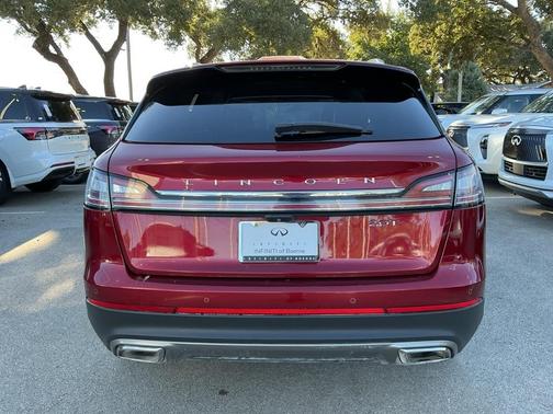 2019 Lincoln Nautilus Select