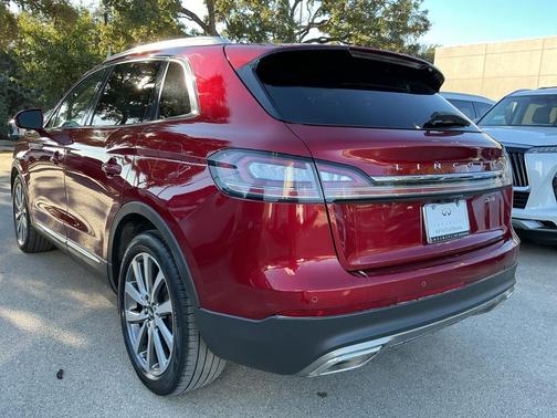 2019 Lincoln Nautilus Select