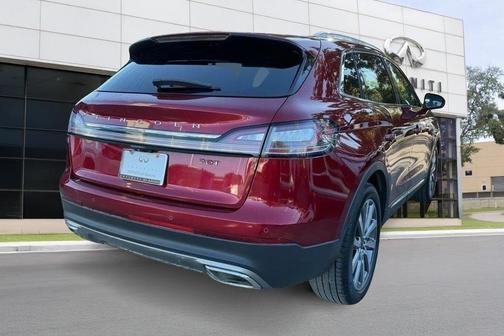 2019 Lincoln Nautilus Select