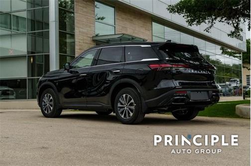 2025 INFINITI QX60 Pure