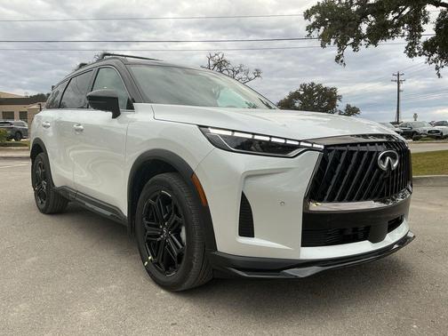 Rad Wht 2026 INFINITI QX60 SPORT