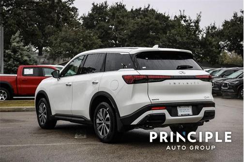 2025 INFINITI QX60 Pure