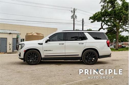 2022 GMC Yukon Denali