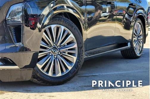 2025 INFINITI QX80 SENSORY