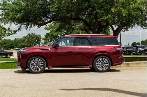 2025 INFINITI QX80 SENSORY