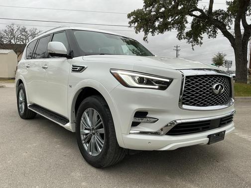 2019 INFINITI QX80 Luxe