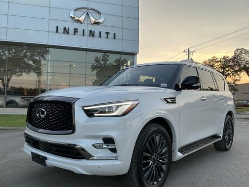 2024 INFINITI QX80 SENSORY