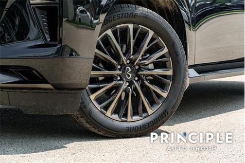 2025 INFINITI QX80 AUTOGRAPH