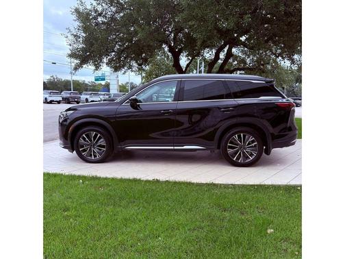 Diamond Black 2026 INFINITI QX60 Luxe