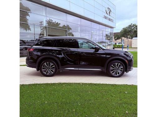 Diamond Black 2026 INFINITI QX60 Luxe