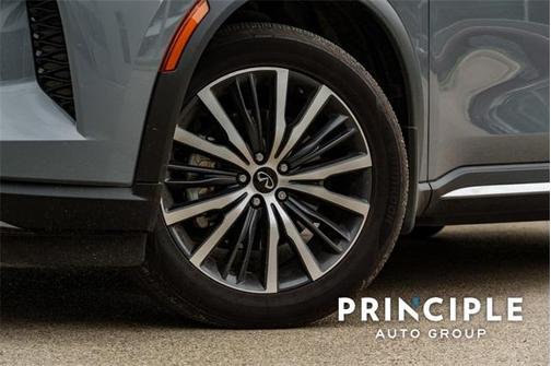 2025 INFINITI QX60 SENSORY