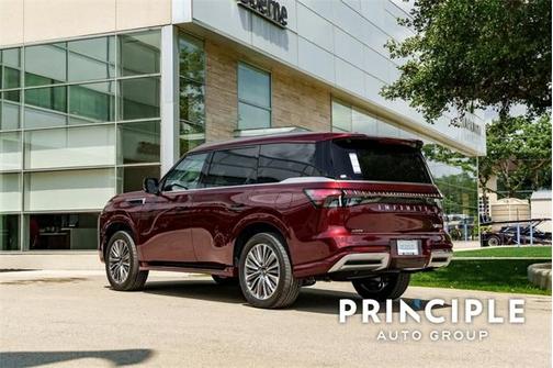 2025 INFINITI QX80 SENSORY