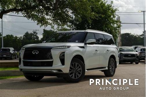 2025 INFINITI QX80 PURE