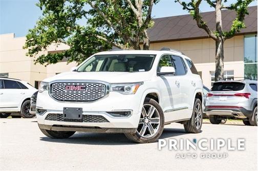 2019 GMC Acadia Denali
