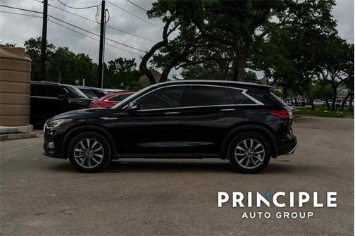 2022 INFINITI QX50 Luxe