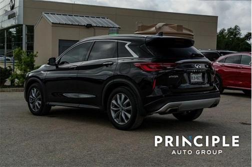 2022 INFINITI QX50 Luxe