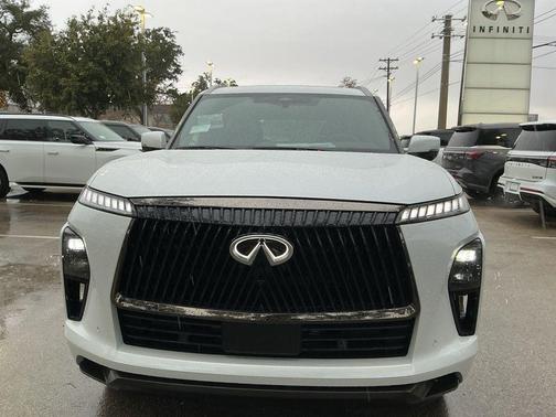 Radiant White 2026 INFINITI QX80 AUTOGRAPH