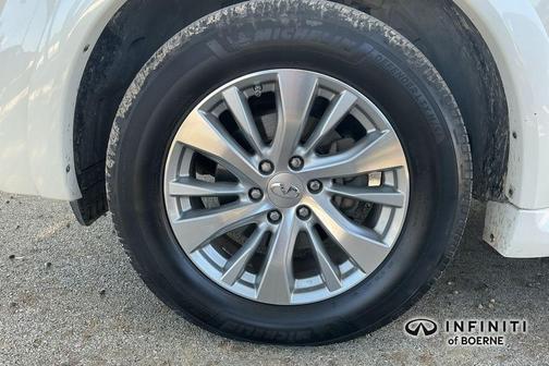 2016 INFINITI QX80 Base