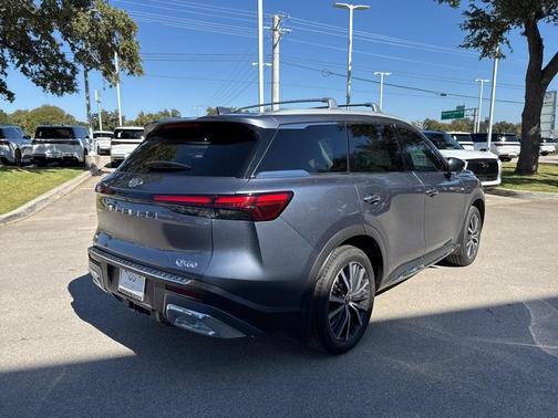 2022 INFINITI QX60 SENSORY