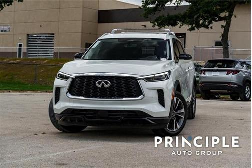 2025 INFINITI QX60 Luxe