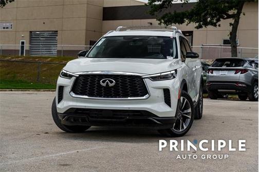 2025 INFINITI QX60 Luxe