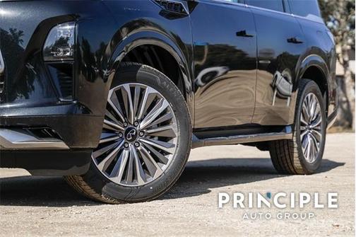 2025 INFINITI QX80 SENSORY