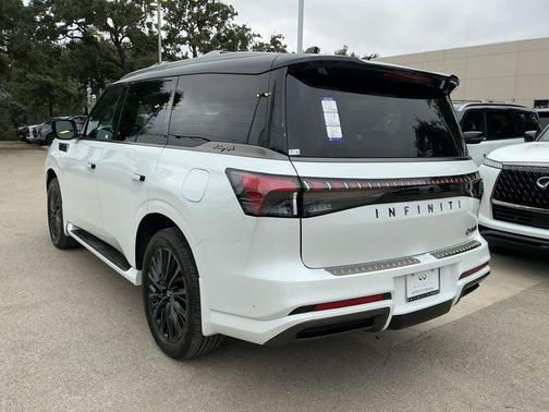 2t Radiant Whit 2026 INFINITI QX80 AUTOGRAPH