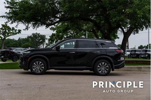 2025 INFINITI QX60 Pure