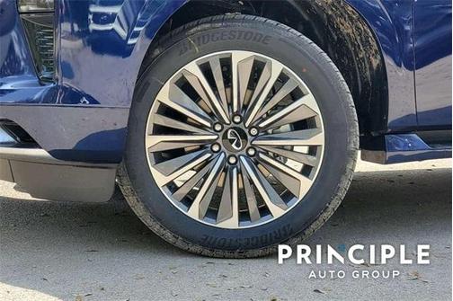 2025 INFINITI QX80 SENSORY