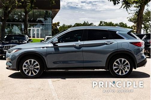 2022 INFINITI QX50 Luxe