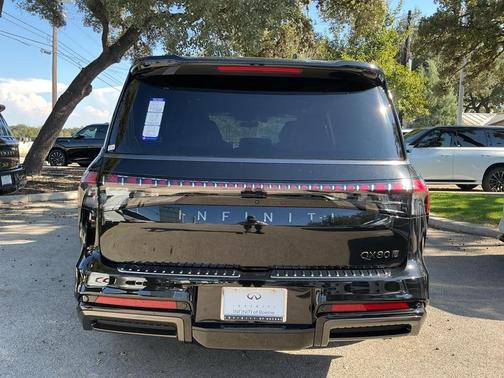 2026 INFINITI QX80 AUTOGRAPH