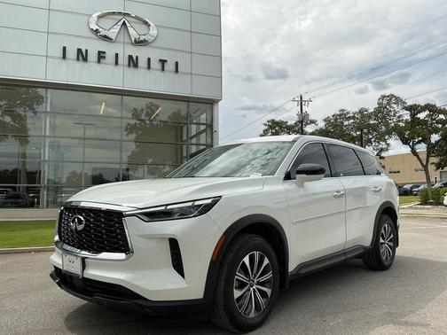 2025 INFINITI QX60 Pure
