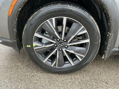 Graphite Shadow 2026 INFINITI QX60 Luxe